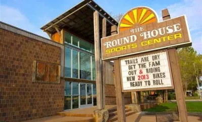 Round House Ski and Sports Center, business photo 1